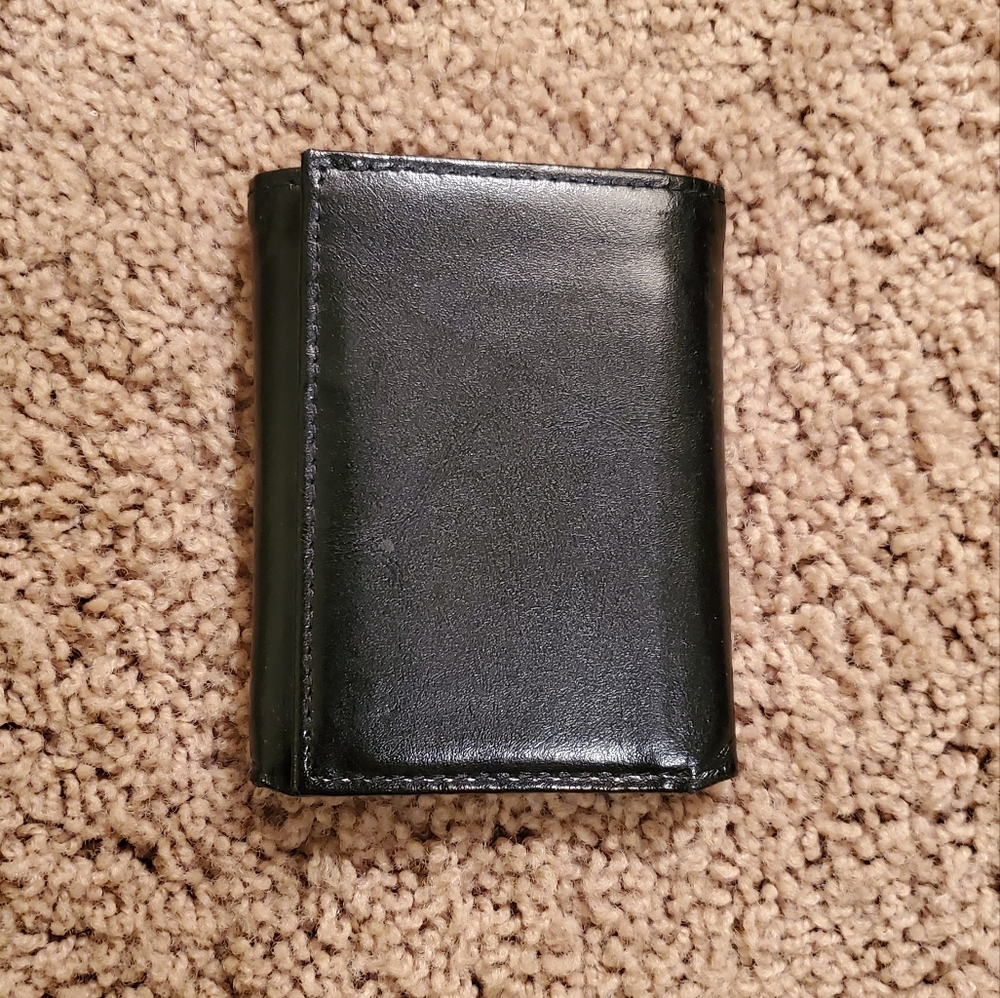 Mens trifold wallet leather